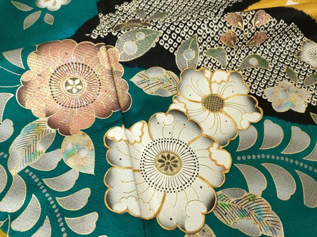 平和屋着物●豪華振袖 辻が花 駒刺繍 絞り 流水花文 金彩 正絹 逸品 AABH5850ck