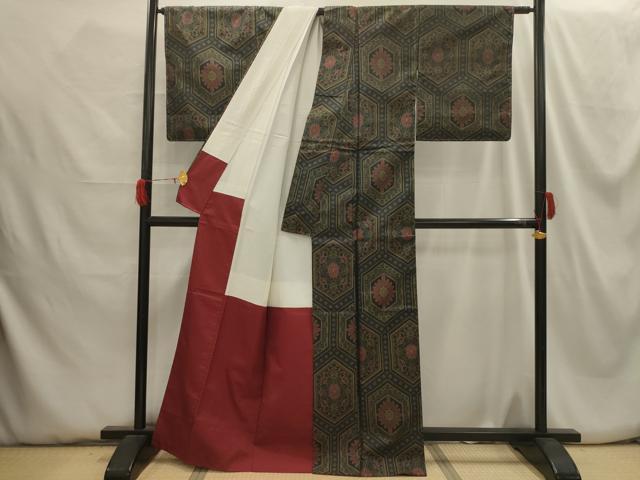 平和屋着物■本場大島紬 亀甲花文 正絹 逸品 AABH5998sx
