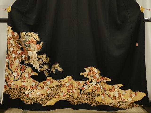 平和屋着物■豪華黒留袖 駒刺繍 孔雀梅松文 金彩 正絹 逸品 AABH6234sx