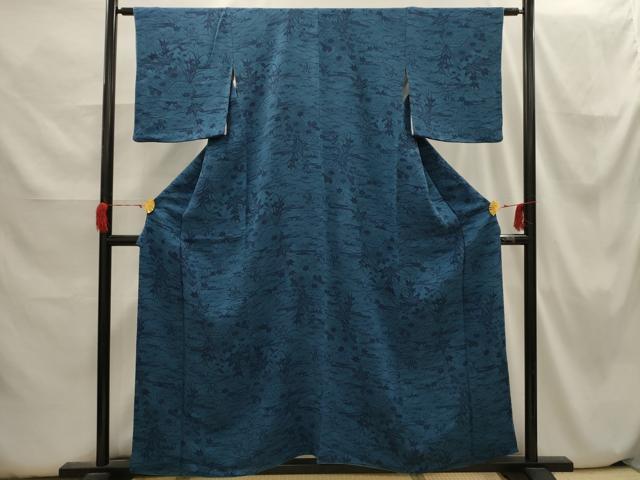 平和屋着物●上質な小紋　紬地　藍　型染め　亀甲風景舞蝶文　正絹　逸品　BAAW0901hj 平和屋着物□上質な小紋 型染め 藍 松竹梅流水花籬文 鬼