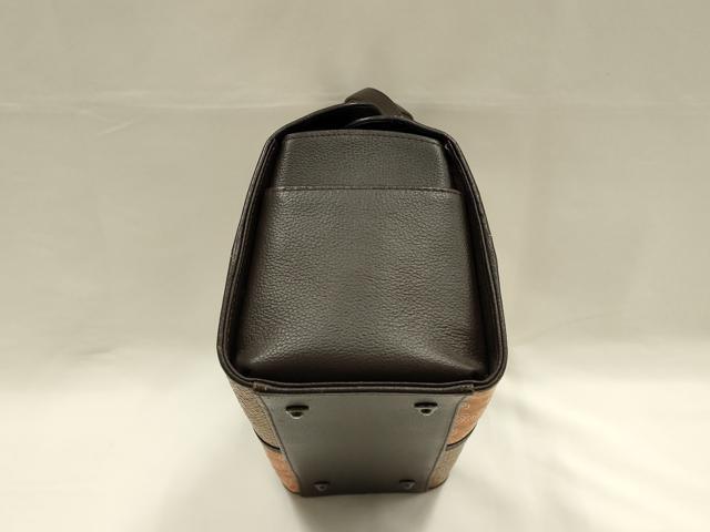 平和屋着物●和装小物 和装バッグ ハンドバッグ 荒磯 名物裂 花唐草更紗文様 皮革 天然素材 逸品 AABH6634ay