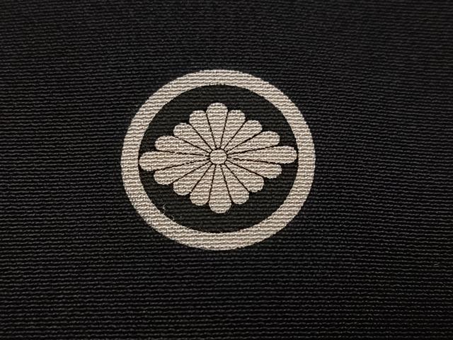 平和屋着物●女優・後藤久美子ブランド 黒留袖 駒刺繍 向かい鶴扇面草花文 金銀彩 正絹 逸品 AABH6860ph