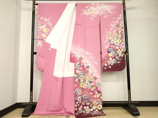 平和屋着物●豪華振袖 駒刺繍 花毬文 暈し染め 金通し地 ロング丈 正絹 逸品 AABH7007ck