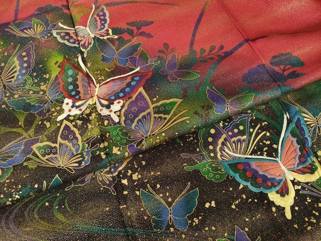 平和屋着物●豪華振袖 刺繍 舞蝶文 暈し染め 金彩 金通し地 正絹 逸品 AABH7042ck