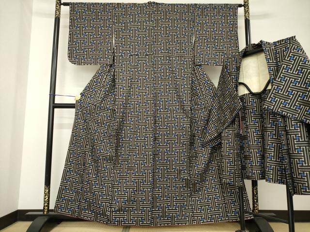 平和屋着物●本場大島紬 龍郷絣 秋名バラ アンサンブル 正絹 逸品 AABH7052ck