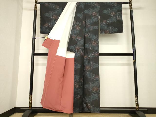 平和屋着物●本場大島紬 カタス7マルキ 霞花唐草文 正絹 逸品 AABH7069ck