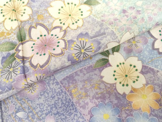 平和屋着物●豪華振袖 駒刺繍 流水花文 暈し染め たたき染め 金彩 金通し地 正絹 逸品 AABH7201cs