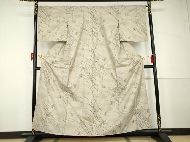 平和屋着物●本場大島紬 白大島 一元7マルキ 総絣 舞蝶文 正絹 逸品 未使用 AABH7224cs