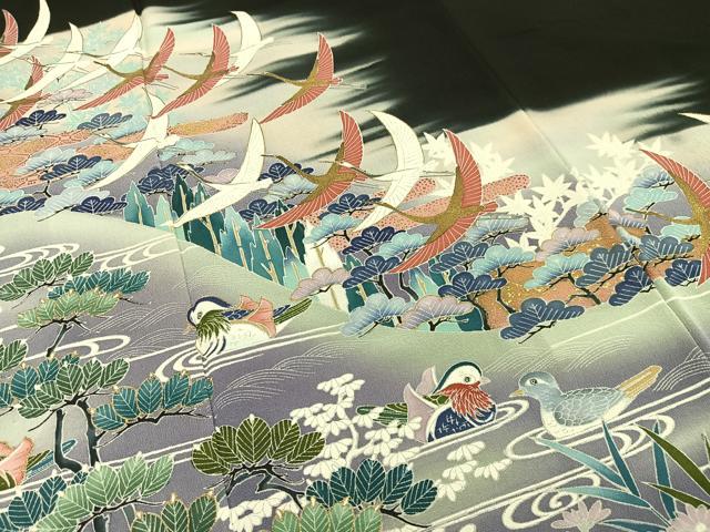 平和屋着物■豪華黒留袖 作家物 鴛鴦飛鶴花松文 暈し染め 金彩 正絹 逸品 AABH7509oa