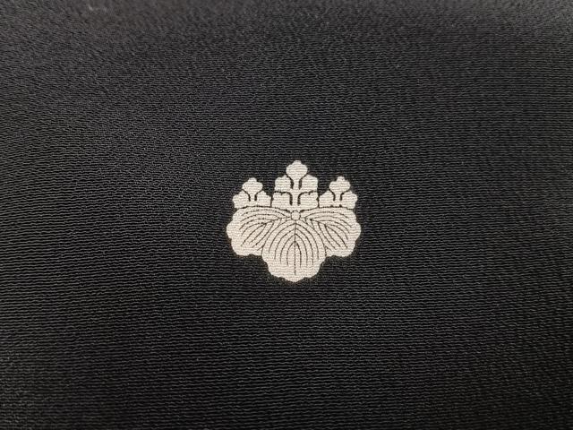 平和屋着物■豪華黒留袖 作家物 鴛鴦飛鶴花松文 暈し染め 金彩 正絹 逸品 AABH7509oa