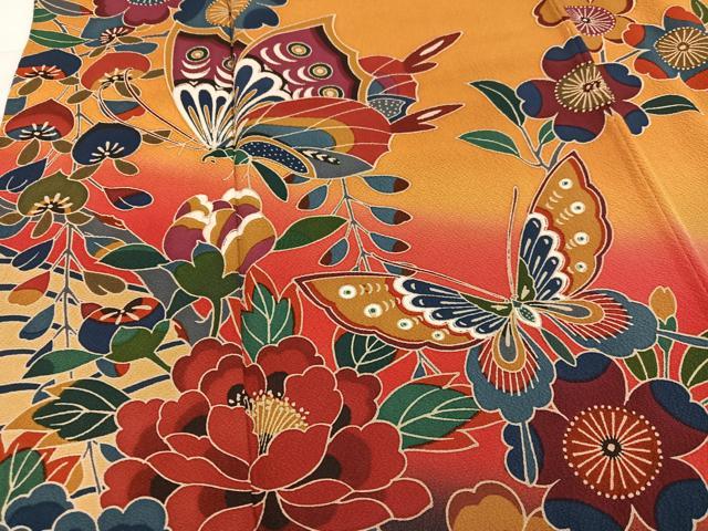 平和屋着物●豪華振袖 紅型 草花舞蝶文 暈し染め 正絹 逸品 AABH8300ph