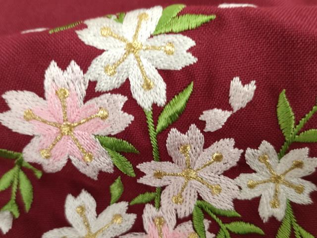 平和屋着物●女性 行灯袴 刺繍 桜 赤紅色治 金糸 洗える着物 未使用 AABH8905cs