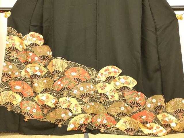 平和屋着物■豪華黒留袖 駒刺繍 枝花扇子文 金銀彩 正絹 逸品 AABH9094fw