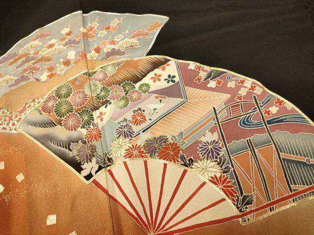 平和屋着物■豪華黒留袖 駒刺繍 風景扇子文 暈し染め 金銀彩 正絹 逸品 AABH9301fw