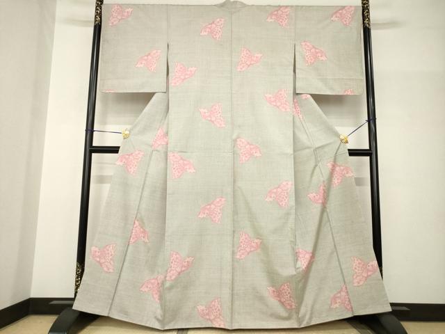 平和屋着物●本場大島紬 白大島 一元7マルキ 舞蝶文 正絹 逸品 AABH9578ck