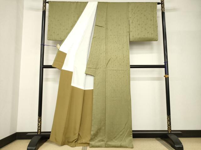 平和屋着物●上質な色無地 草花地紋 肥後煤竹色 正絹 逸品 AABH9599ck