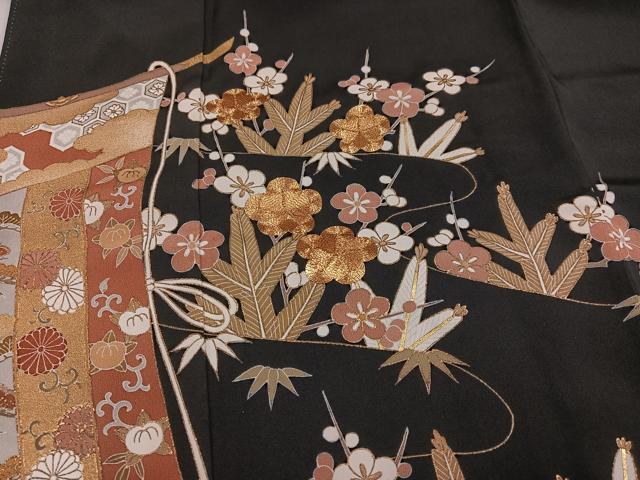 平和屋着物●豪華黒留袖 駒刺繍 松竹梅 金彩 正絹 逸品 AABH9679ph