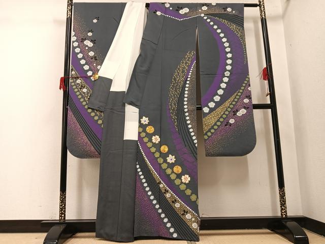 平和屋着物●豪華振袖 駒刺繍 絞り 舞花文 金彩 正絹 逸品 AABH9709ph