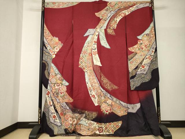 平和屋着物●豪華振袖 駒刺繍 吉祥雪輪花車文 金彩 金通し地 正絹 逸品 AABH9975ck