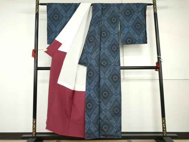平和屋着物●本場大島紬 割込み絣 花菱文 正絹 逸品 AABI0019cs