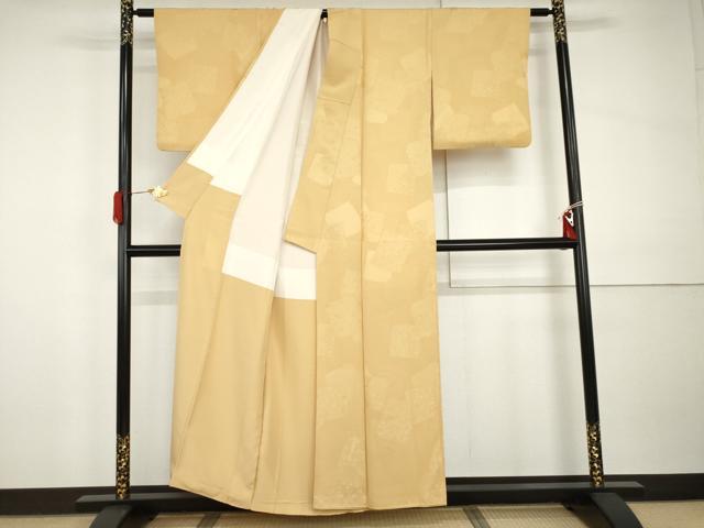 平和屋着物●上質な色無地 色紙重ね枝梅地紋 蜂蜜色 正絹 逸品 AABI0027cs