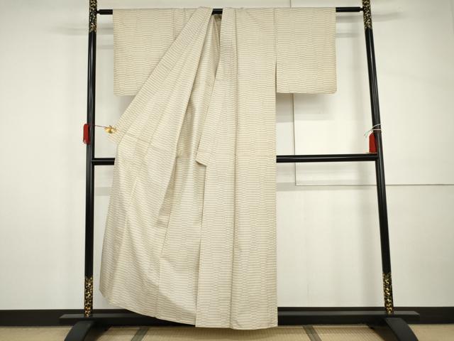 平和屋着物▽本場大島紬 白大島 単衣 7マルキ 立涌文 正絹 逸品 AABI0082cs