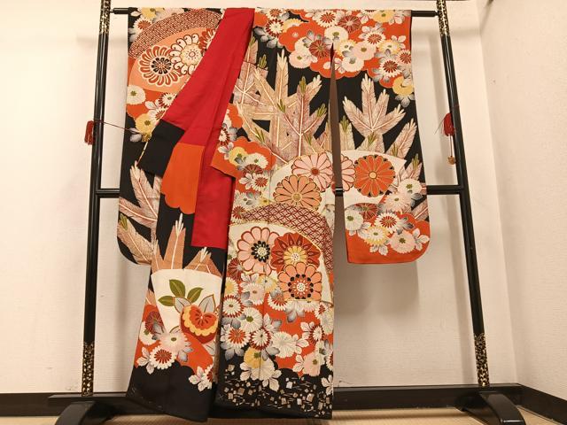 平和屋本店●アンティーク 大正ロマン 振袖 駒刺繍 地紙草花文 黒地 金銀彩 正絹 逸品 AABI0462ph