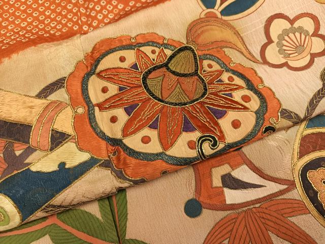 平和屋本店●アンティーク 大正ロマン 小振袖 二尺袖 駒刺繍 松竹梅宝尽くし 金銀彩 正絹 逸品 AABI0466ph