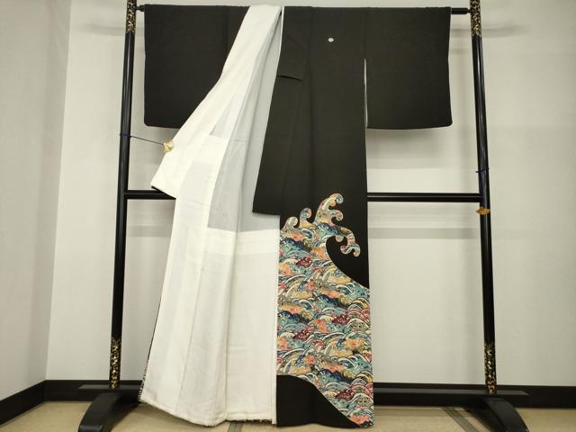 平和屋着物●豪華黒留袖 紅型 刺繍 立波文 金糸 正絹 逸品 AABI0776ck
