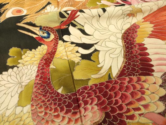 平和屋本店●アンティーク 大正ロマン 振袖 駒刺繍 孔雀花文 黒地 金彩 正絹 逸品 AABI0785ck