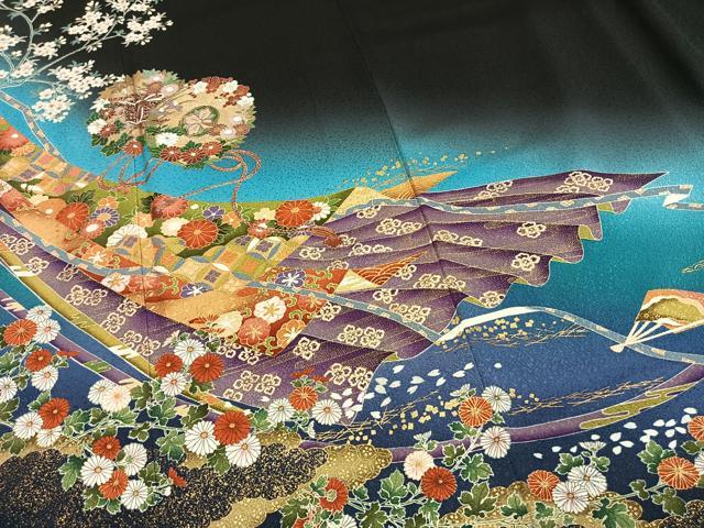 平和屋着物●ブライダルファッションデザイナー・桂由美 振袖 鼓花文 暈し染め 黒地 金彩 ロング丈 正絹 逸品 AABI1283fy