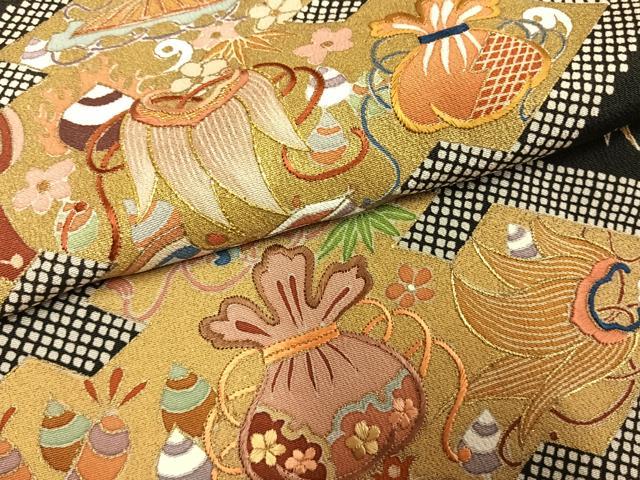 平和屋着物●豪華黒留袖 作家物 駒刺繍 草花文 金糸 金彩 正絹 逸品 AABI1326fy