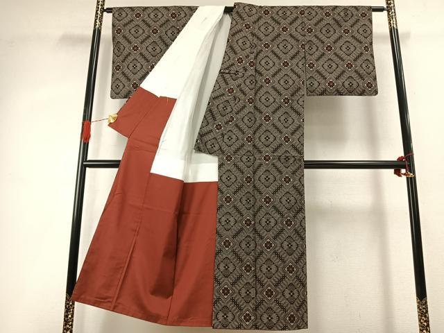 平和屋着物●本場大島紬 龍郷絣 正絹 逸品 AABI1691fy