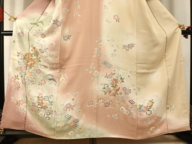 平和屋着物●訪問着 駒刺繍 草花文 暈し染め 金彩 三越扱い 正絹 逸品 AABI1696fy