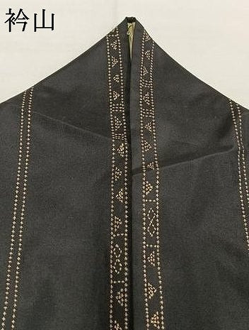 平和屋着物●本場大島紬 刺子 刺繍 幾何学文様 黒地 正絹 逸品 AABI1837fy