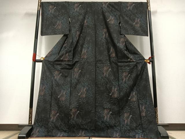 平和屋着物●本場大島紬 草葉文 黒地 ロング丈 正絹 逸品 AABI1847fy