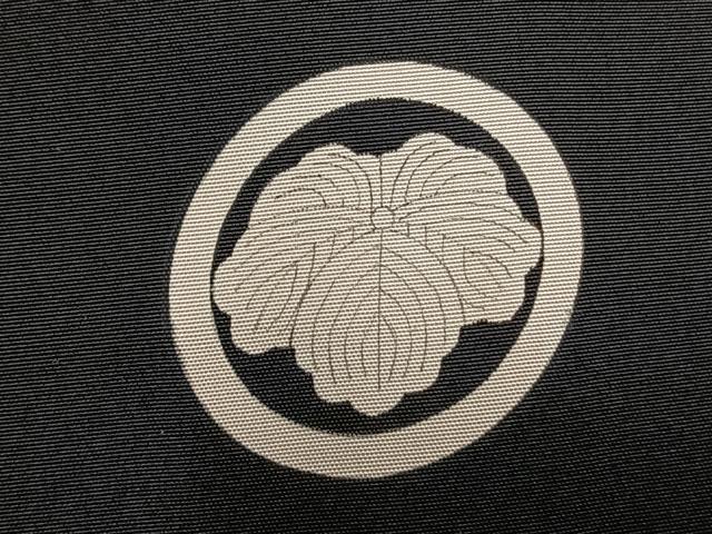 平和屋着物●男性 黒紋付 羽織セット 正絹 逸品 AABI1873fy