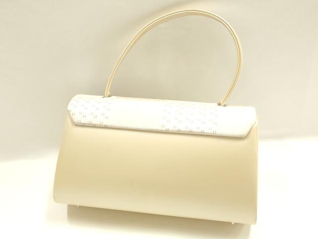 平和屋着物▼和装小物 和装バッグ ハンドバッグ 月兎 マグネット式 逸品 AABI2231ay