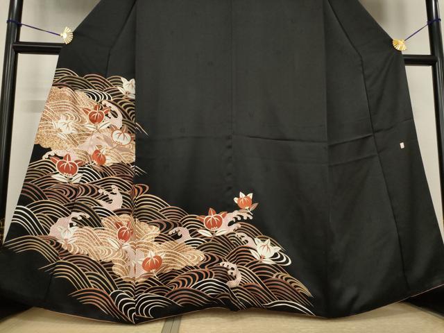 平和屋着物●十日町老舗ブランド 吉澤友禅 吾妻徳穂 訪問着 駒刺繍 立波橘文 黒地 金彩 正絹 逸品 AABI2453ck