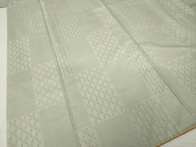 平和屋着物●本場大島紬 カタス7マルキ 市松文 秋名バラ柄 ロング丈 正絹 逸品 AABI2460ck