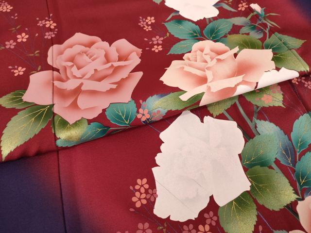 平和屋着物●豪華振袖 草花文 暈し染め 金彩 さが美扱い 正絹 逸品 AABI2474ck