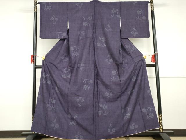平和屋着物●結城紬 100亀甲 飛び亀甲 枝花丸文 黒紅色地 正絹 逸品 AABI2519cs