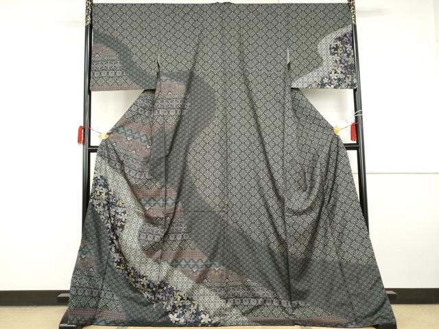 平和屋着物●本場大島紬 染大島 訪問着 吉祥花文 黒地 ロング丈 正絹 逸品 AABI2531cs