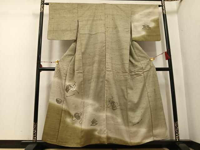 平和屋着物●訪問着 生紬 作家物 手描き 器物草花文 暈し染め 金彩 正絹 逸品 AABI3035ph