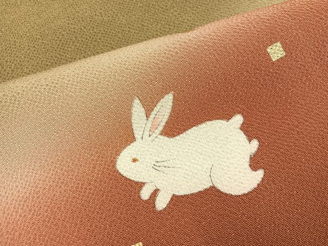 平和屋着物●人形作家・ホリヒロシ 訪問着 兎 暈し染め 金彩 鬼しぼ縮緬 正絹 逸品 AABI3110ph