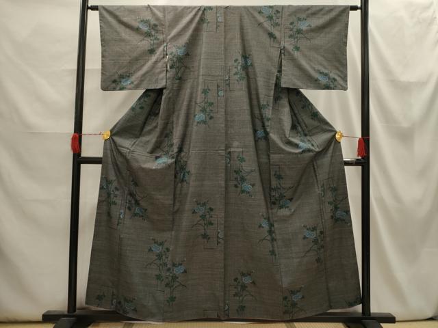平和屋着物■本場大島紬 7マルキ 草花文 正絹 逸品 AABI3930sx