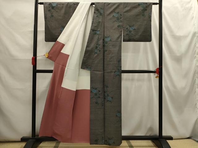 平和屋着物■本場大島紬 7マルキ 草花文 正絹 逸品 AABI3930sx