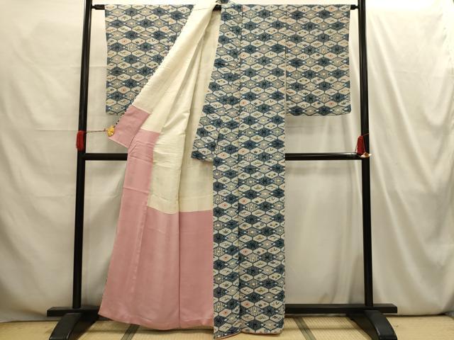 平和屋着物■上質な小紋 松竹梅亀甲花蝶文 正絹 逸品 AABI4192sx