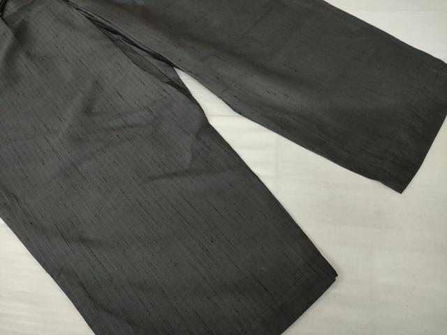 平和屋着物●男性 野袴 紬地 色無地 消炭色 正絹 逸品 AABI4462ck