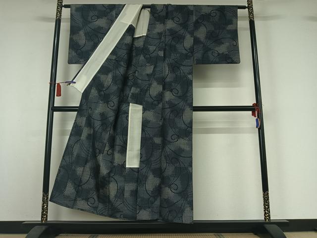 平和屋着物▽上質な紬 単衣 唐草文 黒地 正絹 逸品 AABI4622jh